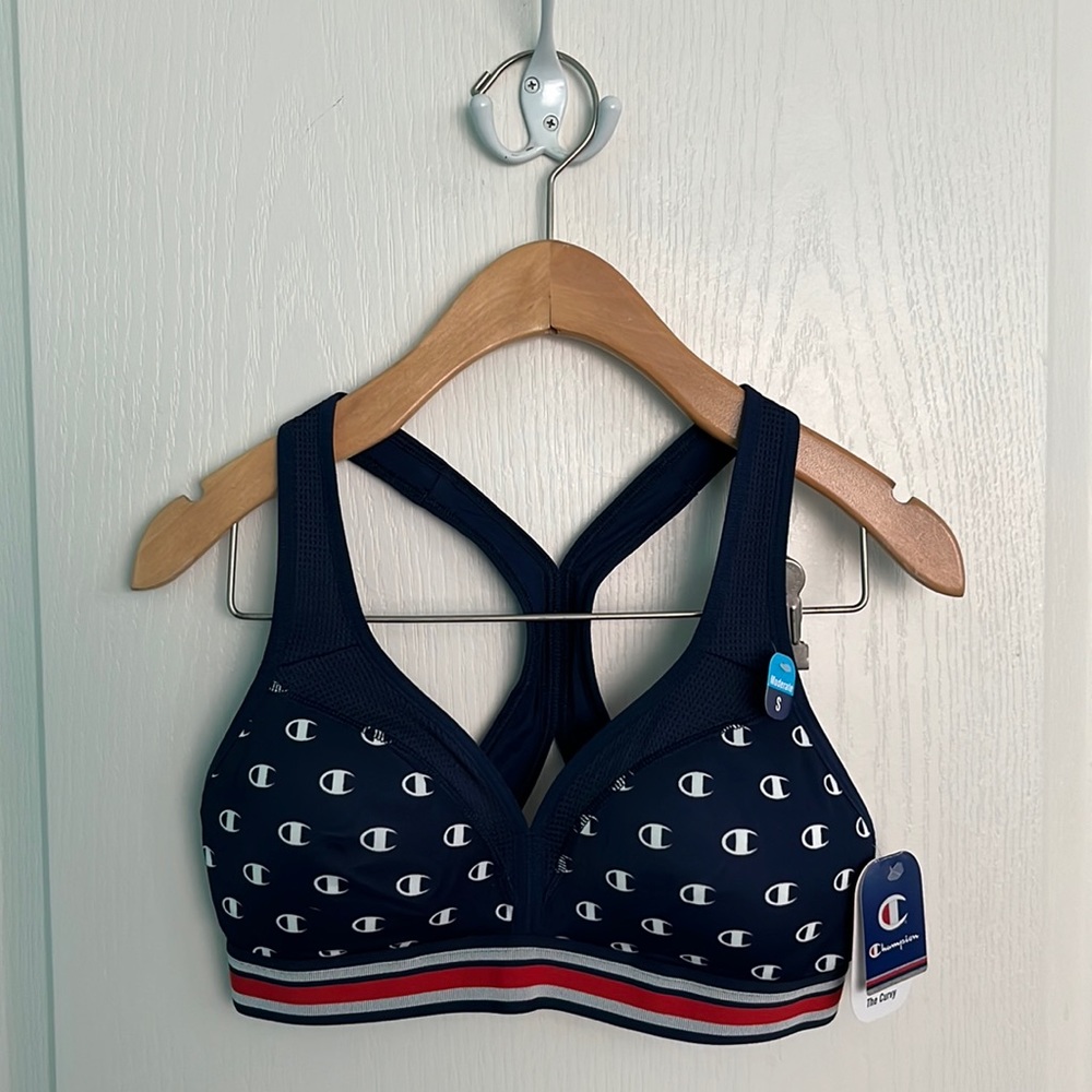 Champion The Curvy Sports Bra C Logo in Navy Blue/White, Size Small